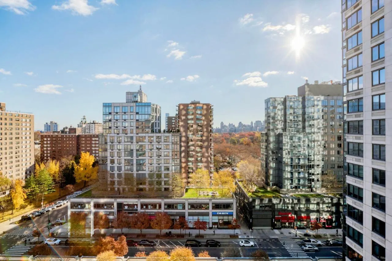 Apartment UWS 1br w gym doorman nr central park NYC-1321 New York