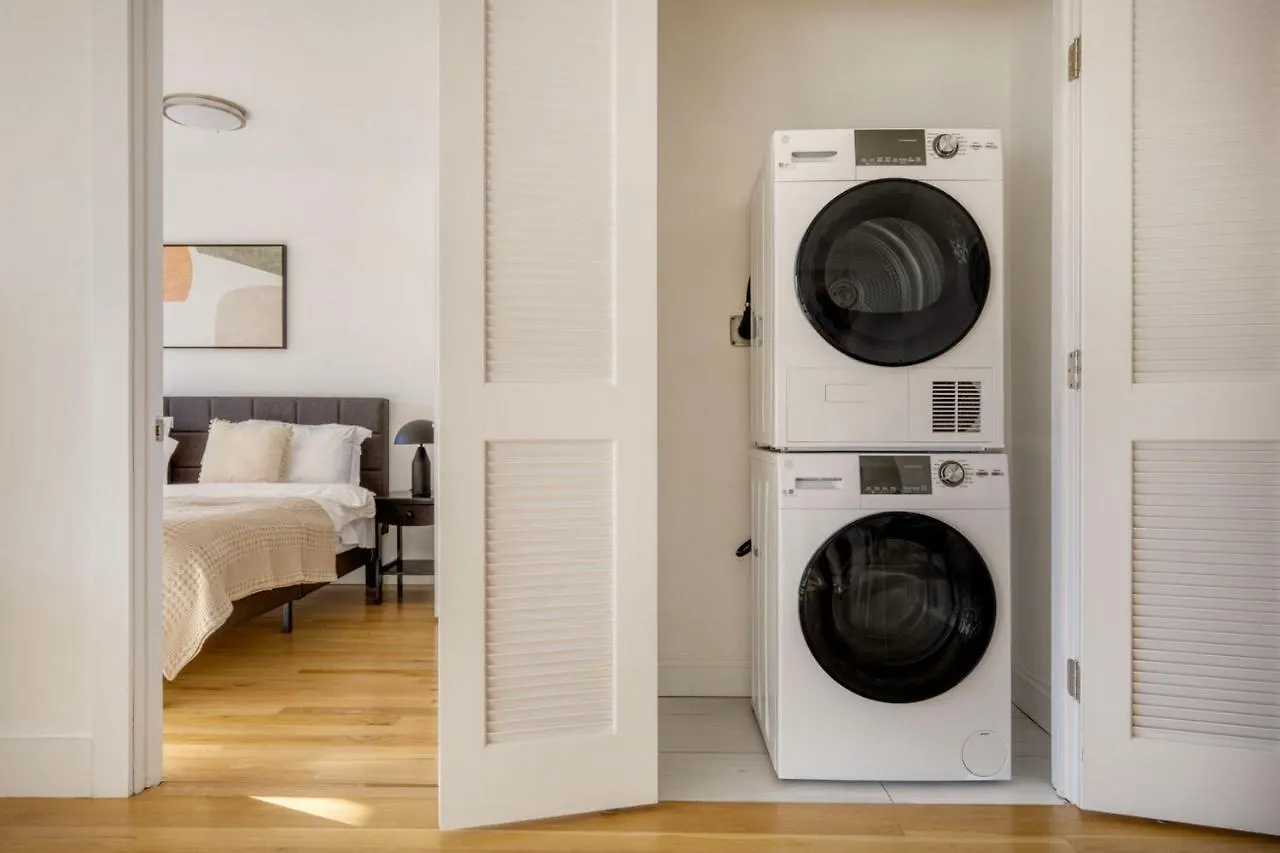 UWS 1br w gym doorman nr central park NYC-1321 New York